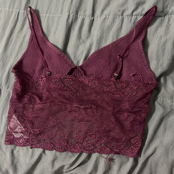 Garage Deep V , lace back cropped top - Picture 2 of 2